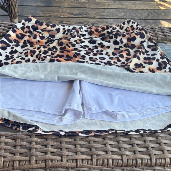 4 Stylish Women's Golf Skirt Collection Sz M - Picture 4 of 16